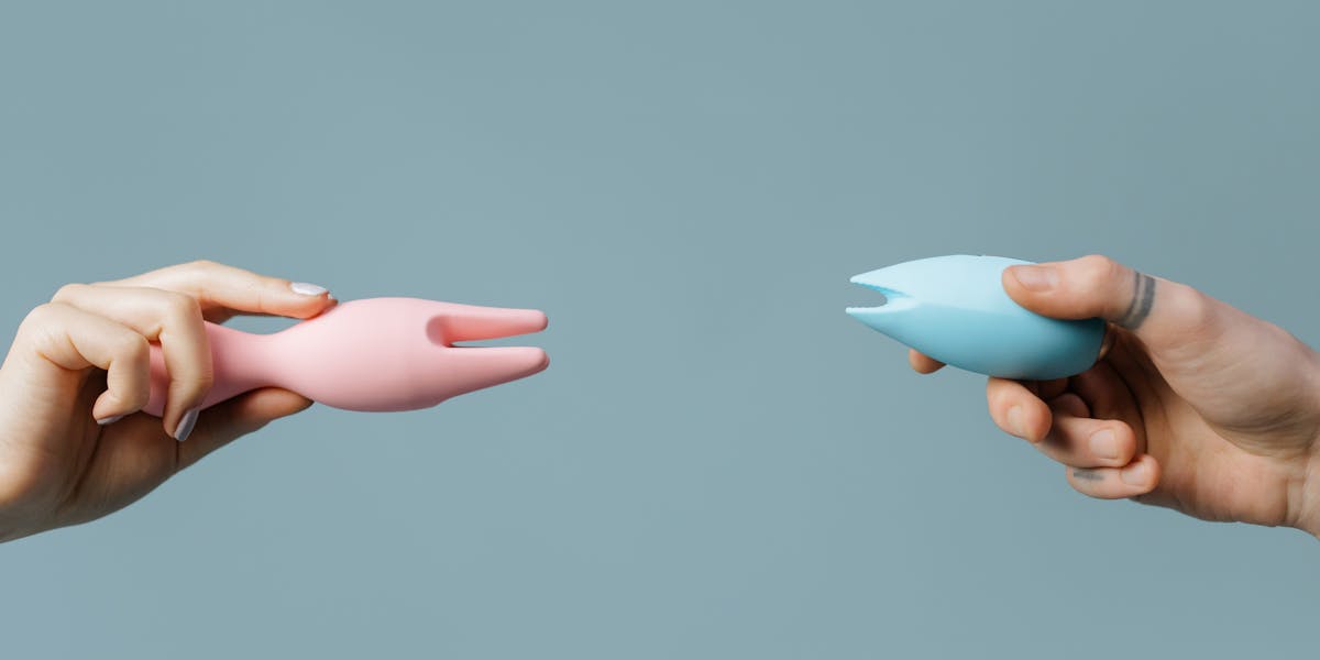 brinquedos híbridos sexuais